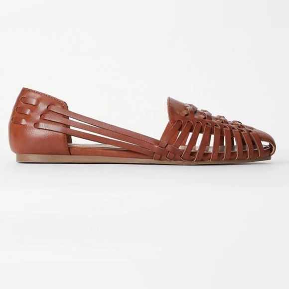 New - Carla Woven Flats - Picture 2 of 4